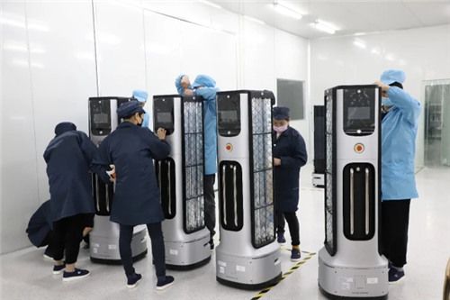 深蘭科技首批LG智能機(jī)器人成功交付，智能機(jī)器人技術(shù)再創(chuàng)里程碑